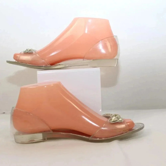 STUART WEITZMAN - Picture 6 of 9